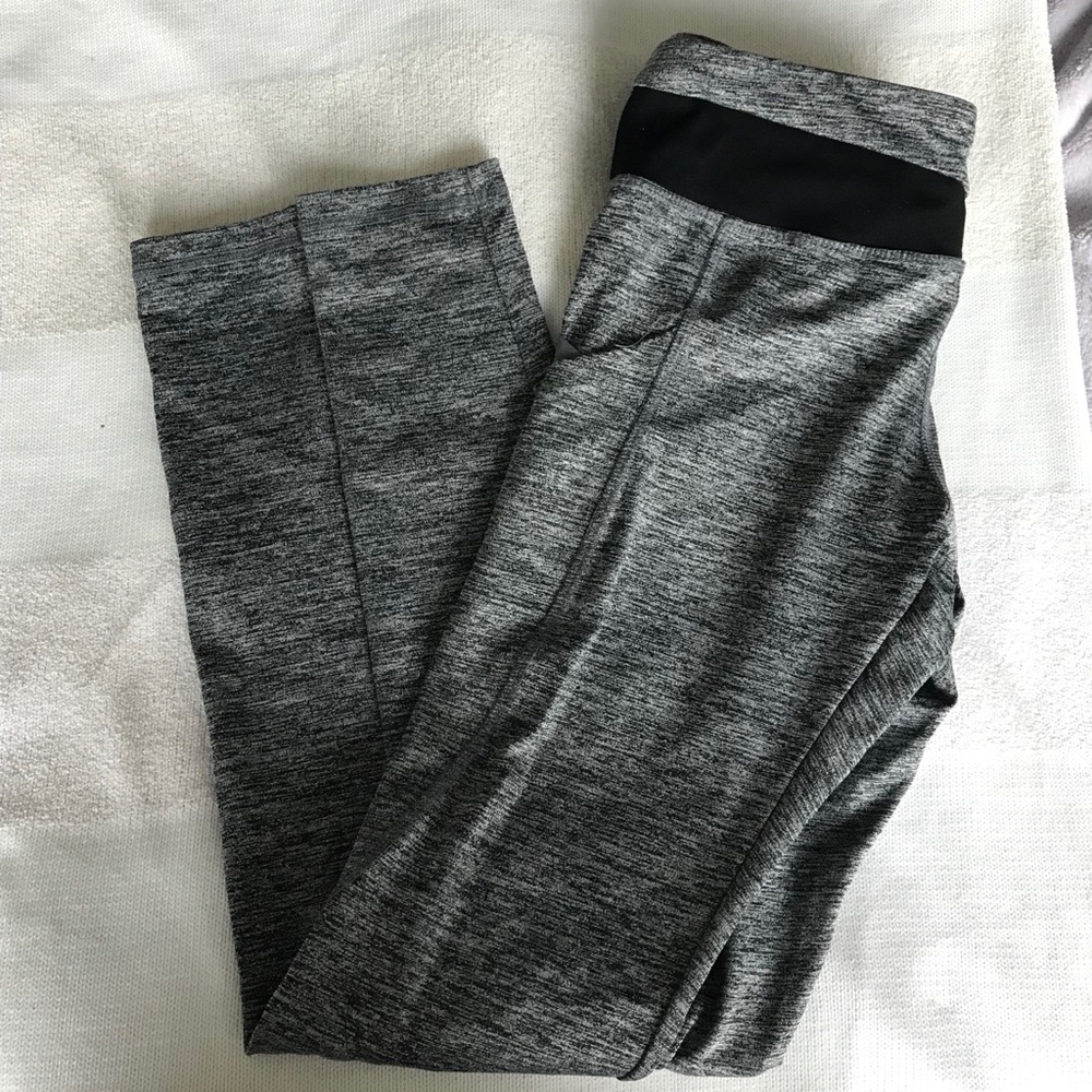 Forever 21 gray leggings